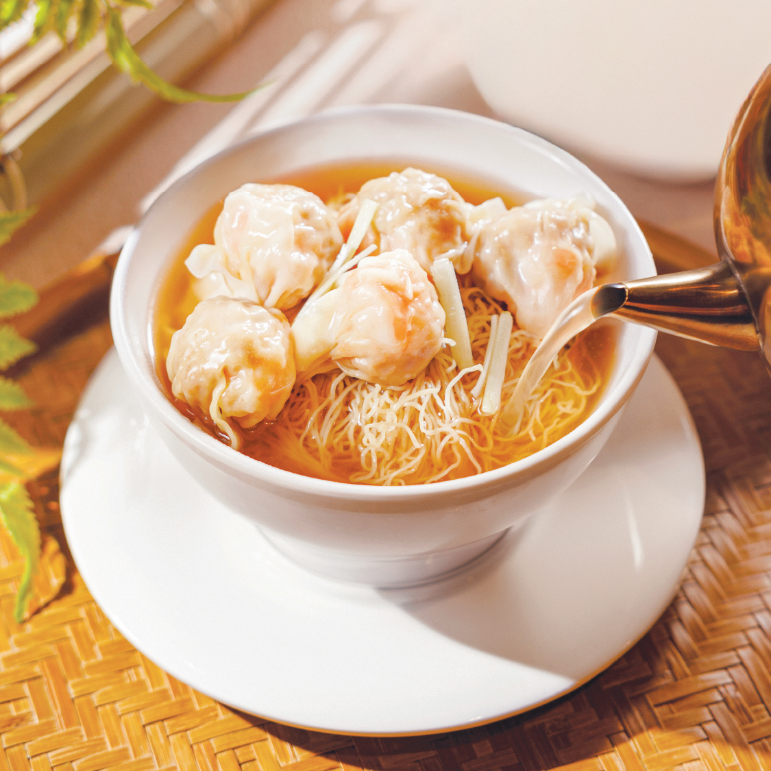 Noodles with Shrimp Wonton 