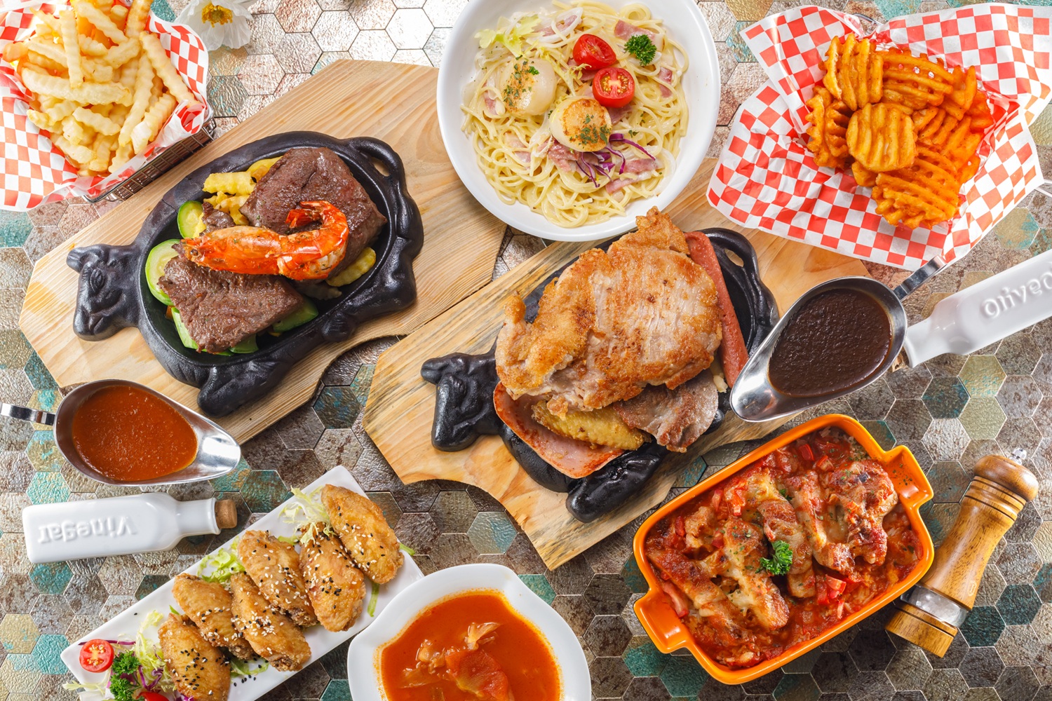 Golden Phoenix Restaurant