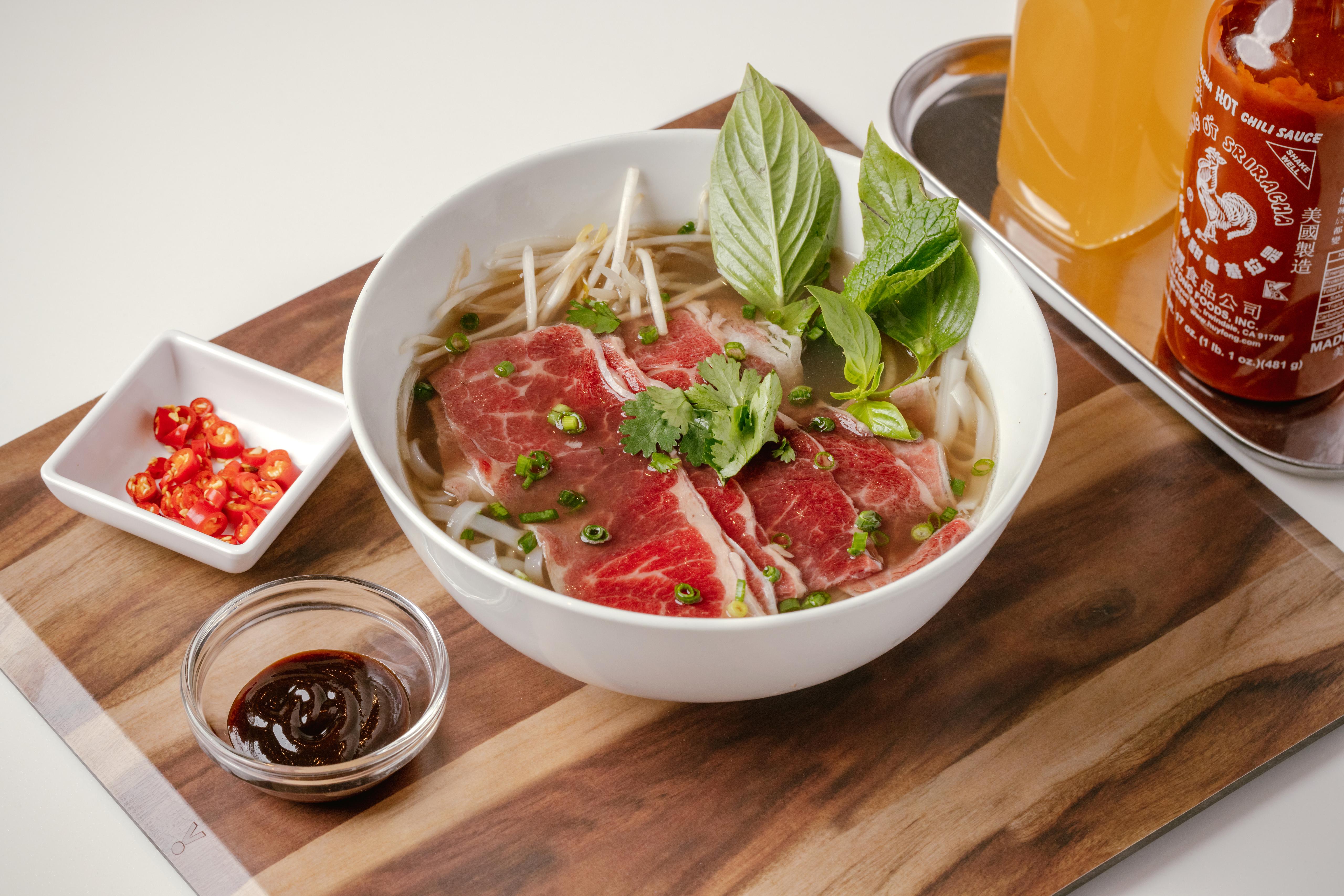 Raw Beef Noodle Soup