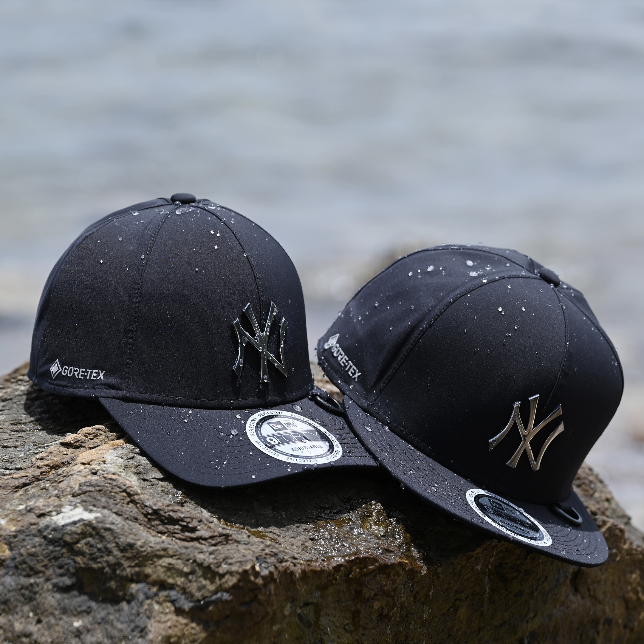 New Era - Gore-Tex NY Yankees Metal Badge Collection