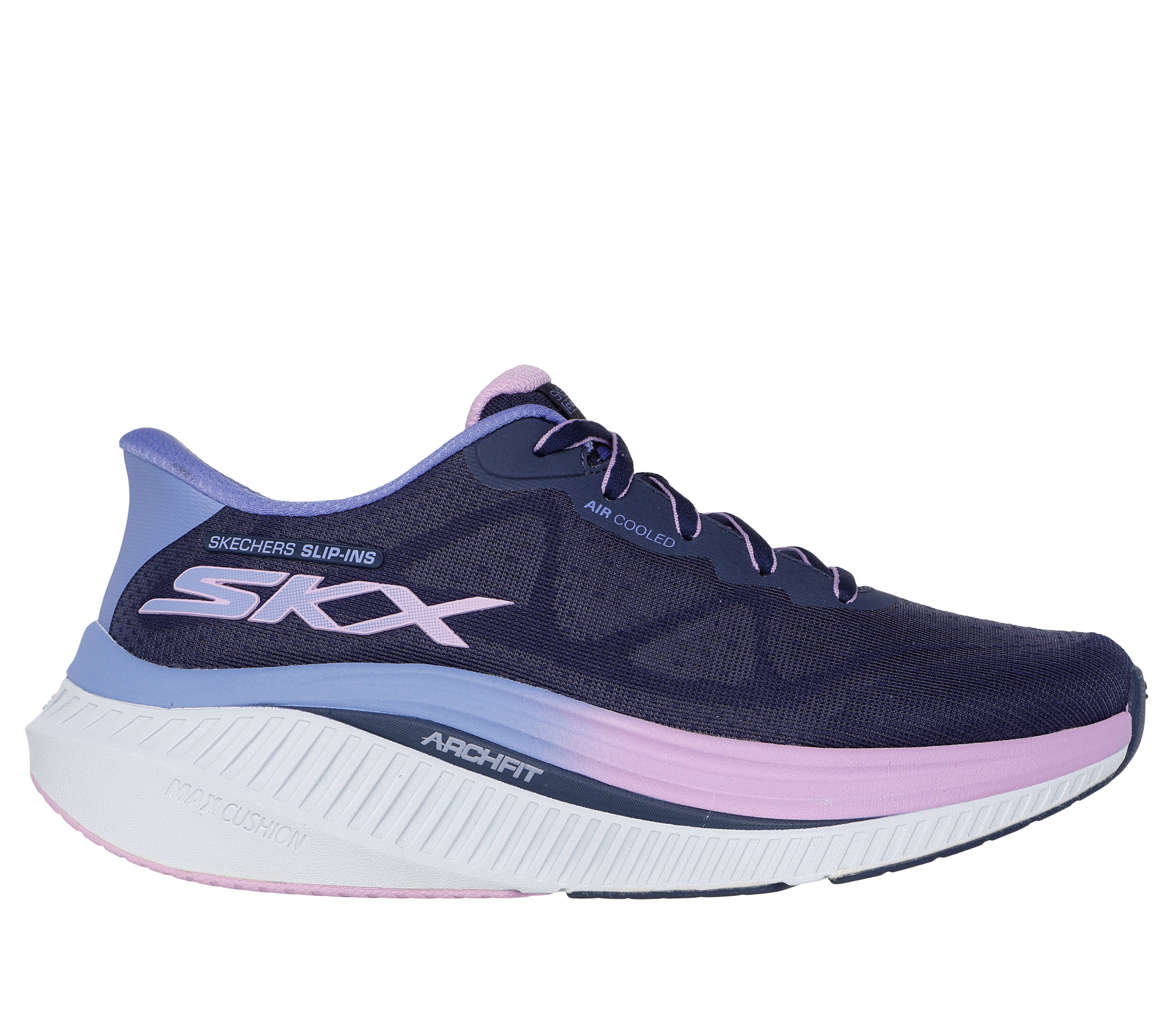[SKECHERS] 形象百变的 #Ali李佳芯完美演绎SKECHERS多功能舒适鞋履！