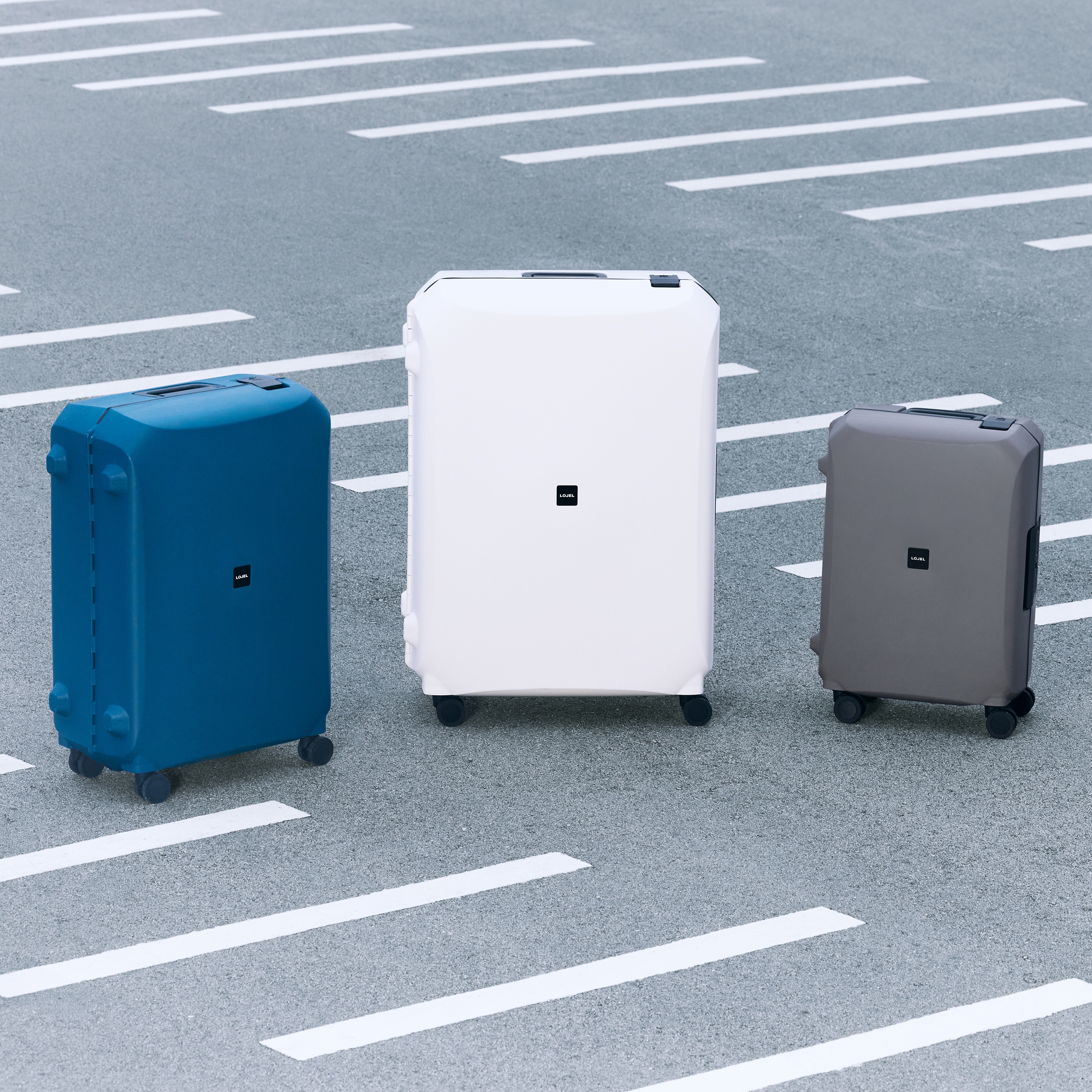 Voja 行李箱系列